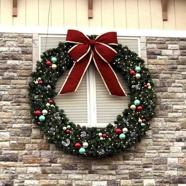 5' Building Front Wreaths - Garlands and Wreathes from Holiday Light Supplies, Ontario